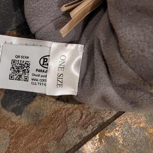 PARAJUMPER  winter cable hat, gray color - Picture 10 of 12